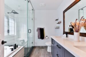 Conseils et idées pour une rénovation de la salle de bains